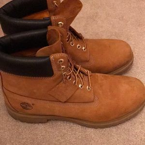 Men’s.  Timberlin size 12 boots